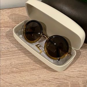 Linda Farrow Dual Tone Round Frame Sunglasses